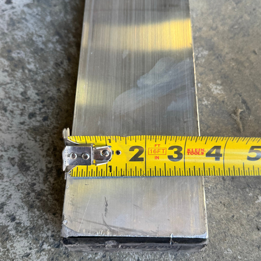 KRAFT TOOL CO. Striker Screed 120” x 1 1/2” x 3 1/2” CC612AL