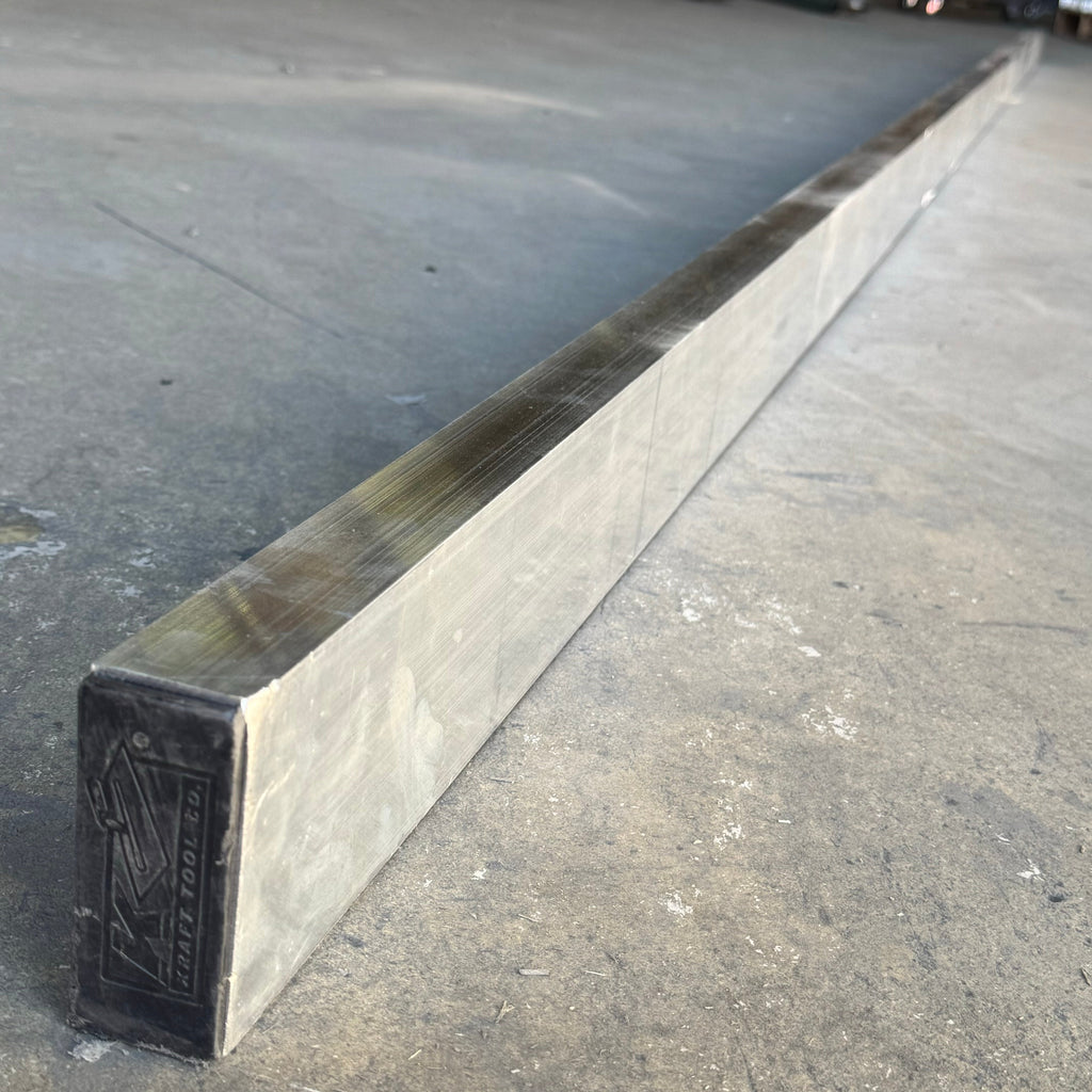 KRAFT TOOL CO. Striker Screed 120” x 1 1/2” x 3 1/2” CC612AL