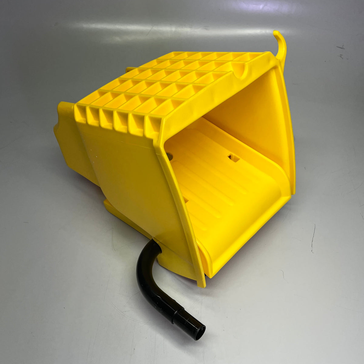 KLEENLINE PRO Bucket & Wringer W/ Side Press For Janitorial 26 Qt Yellow 660902